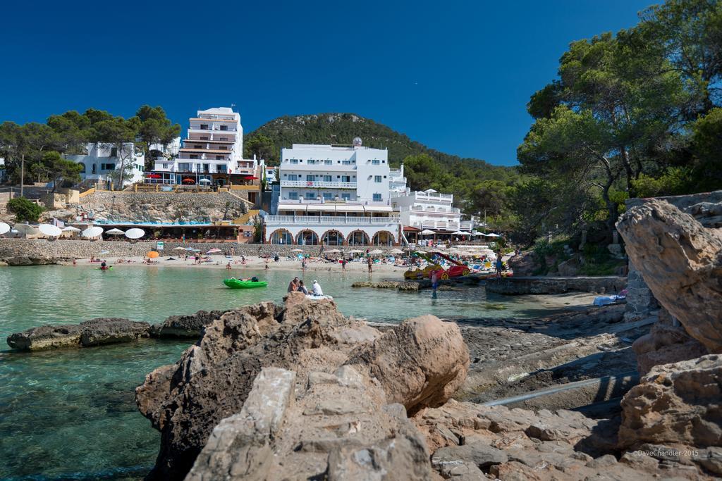 Flats Friends Apartamentos Es Puet Blanc Portinatx Exterior photo